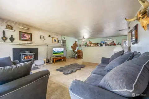 22920 SE 436th St, Enumclaw, WA 98022 photo 6