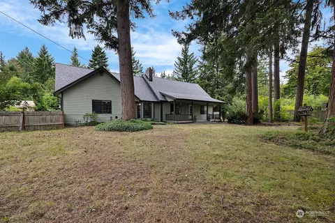 6212 204th St E, Spanaway, WA 98387
