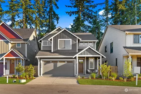 22425 SE 285th St, Maple Valley, WA 98038