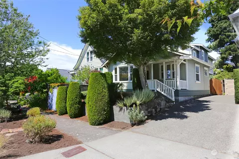 2310 N 58th St, Seattle, WA 98103