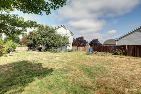 504 Belfair Ct SW, Orting, WA 98360 photo 16