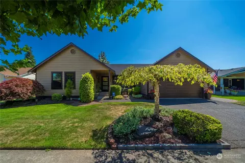 1542 Park Ave, Puyallup, WA 98372