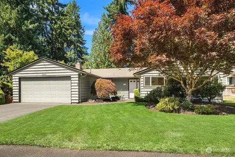 16230 NE 27th St, Bellevue, WA 98008