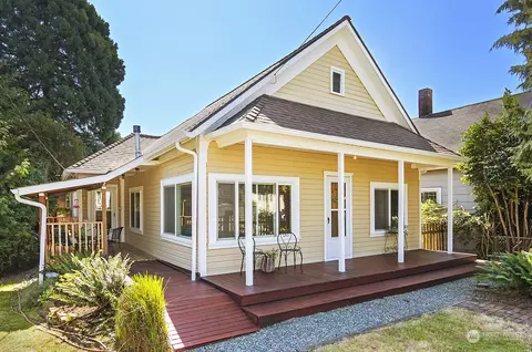 6232 Carleton Ave S, Seattle, WA 98108