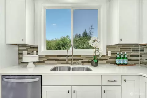 17910 38th Dr SE, Bothell, WA 98012 photo 13