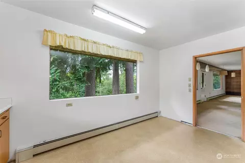 3207 Halverson Ave, Bremerton, WA 98310 photo 13