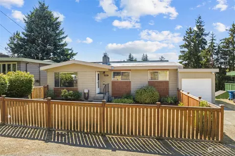 9245 10th Ave SW, Seattle, WA 98106