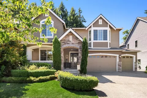 21379 SE 32nd Pl, Sammamish, WA 98075