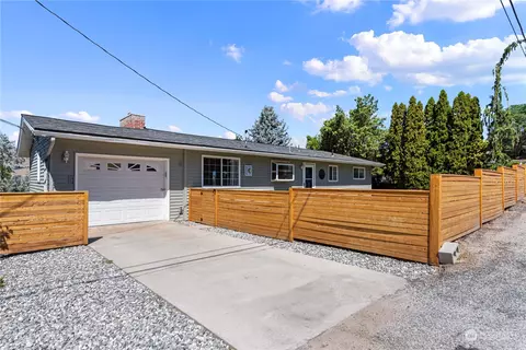 2422 NW Cascade Ave, East Wenatchee, WA 98802
