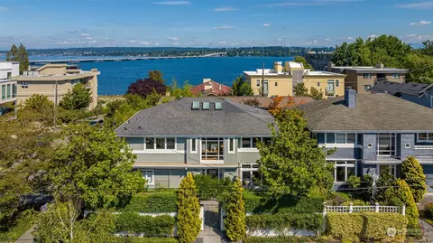 2068 42nd Ave E, Seattle, WA 98112