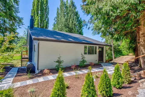 17315 SE May Valley Rd, Renton, WA 98059