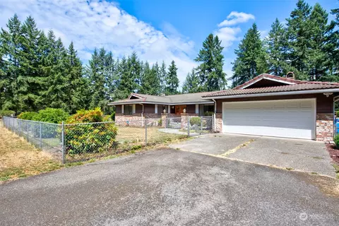 8542 Pacific Ave SE, Olympia, WA 98513