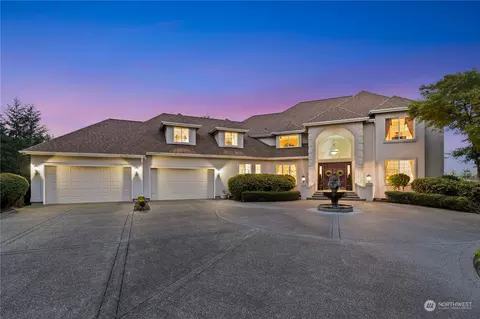 22305 30th Ave E, Spanaway, WA 98387