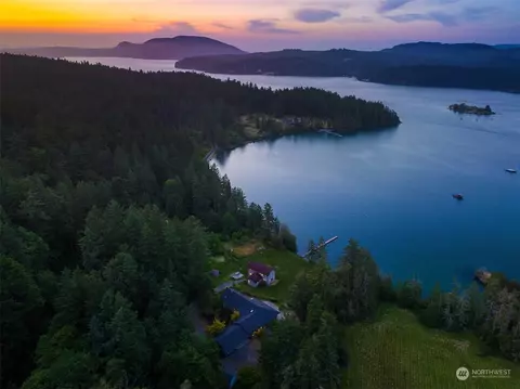 378 Smugglers Cove Rd, Shaw Island, WA 98286