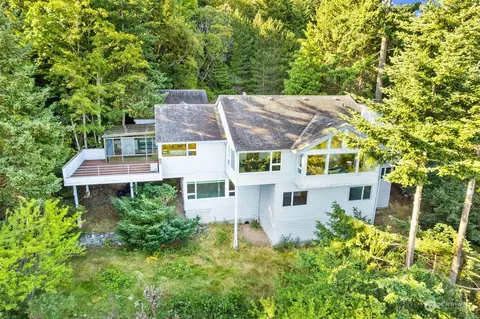 217 Sea Pines Ln, Bellingham, WA 98229