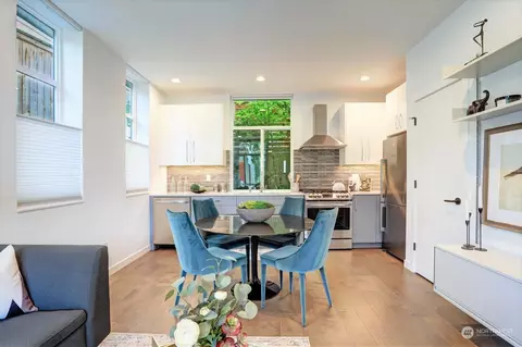 764 Belmont Pl E #C, Seattle, WA 98102