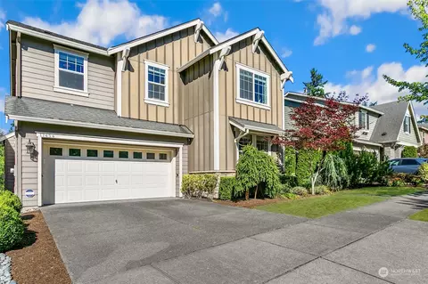 17454 NE 98th Way, Redmond, WA 98052