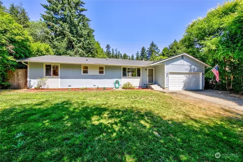 90 NE Larson Blvd, Belfair, WA 98528