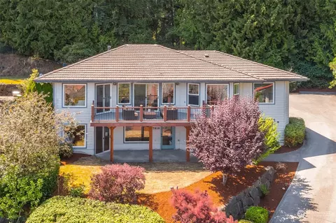7010 Yew St, Everett, WA 98203