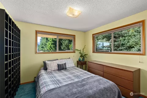 Bedroom - 434 Cispus Rd, Randle, WA 98377 photo 3 of 5