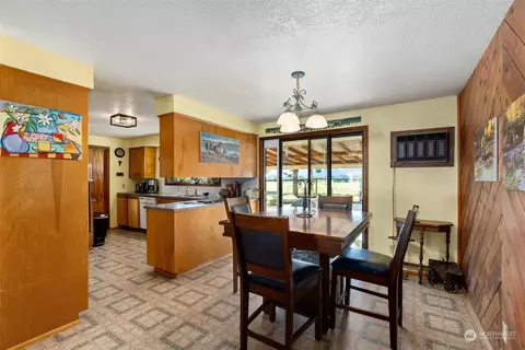 Kitchen - 434 Cispus Rd, Randle, WA 98377 photo 1 of 4