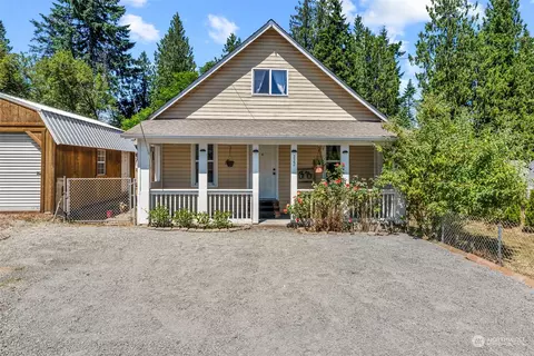 222 Ostrander Ave, Kelso, WA 98626