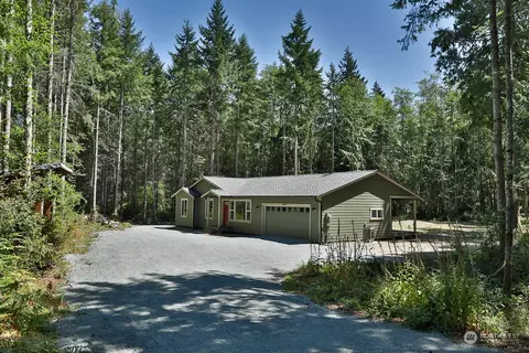 20404 State Route 525, Freeland, WA 98249