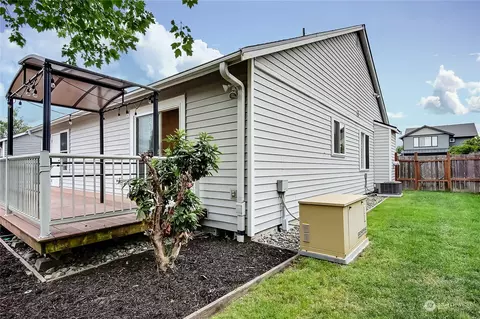 1774 Garfield St, Enumclaw, WA 98022 photo 20