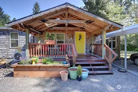 26311 U St, Ocean Park, WA 98640