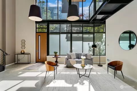 76 Cedar St #102, Seattle, WA 98121 photo 5