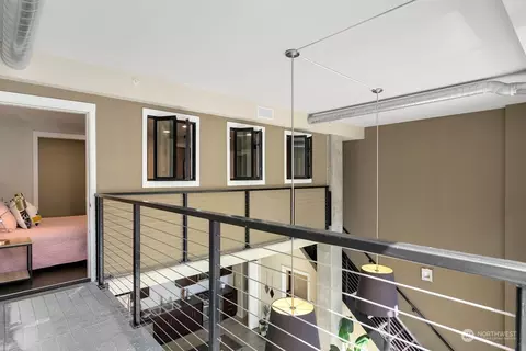 76 Cedar St #102, Seattle, WA 98121 photo 19