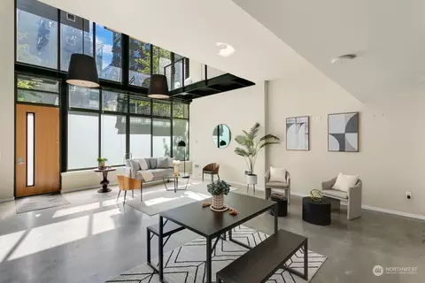 76 Cedar St #102, Seattle, WA 98121 photo 2