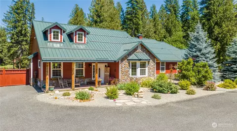 131 N Shugart Flats Rd, Leavenworth, WA 98826