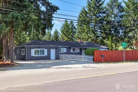 4202 224th St E, Spanaway, WA 98387 photo 2