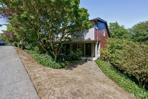 15707 Waynita Way NE #C209, Bothell, WA 98011