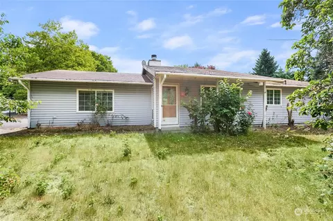 9303 Pinedrop Dr SE, Olympia, WA 98513