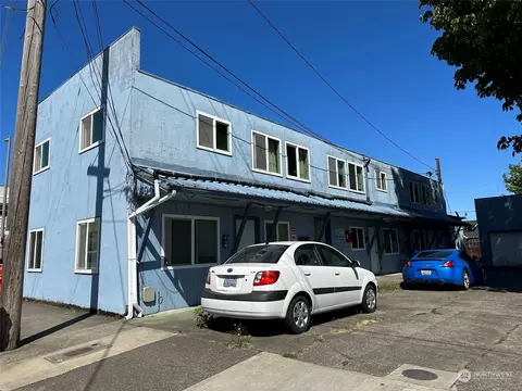 504 S Pacific Ave, Kelso, WA 98626