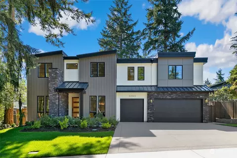 10843 104th Ave NE, Kirkland, WA 98033