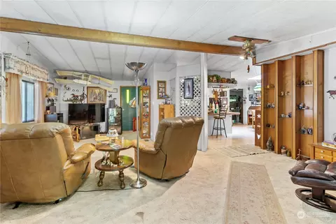 17241 Washougal River Rd, Washougal, WA 98671