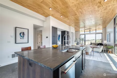 228 NW Rattlesnake Point Rd, Quincy, WA 98848