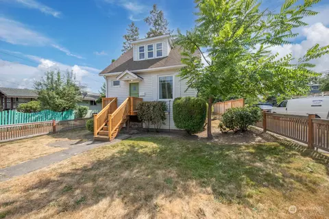 4401 S Holly St, Seattle, WA 98118