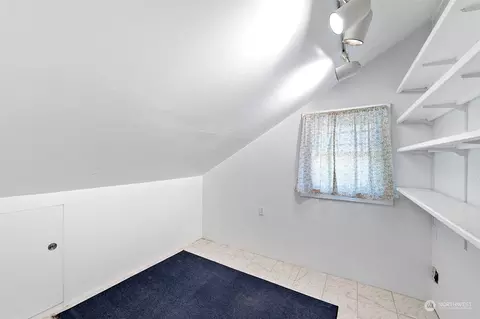 1017 E Smith St, Kent, WA 98030 photo 13