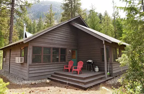 17798 Hwy 20 #C-13, Mazama, WA 98833