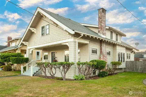 412 W 3rd St, Aberdeen, WA 98520