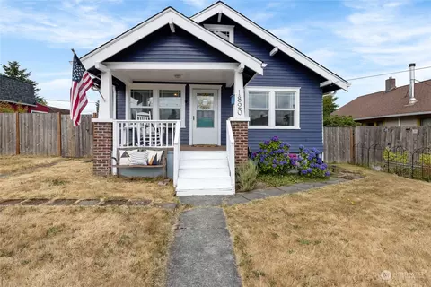 1820 S Adams St, Tacoma, WA 98405