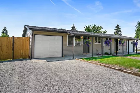 1728 1730 115th St S, Tacoma, WA 98444