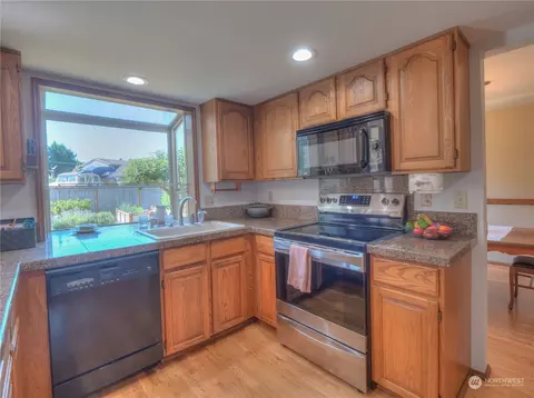 2840 Mchugh Ave, Enumclaw, WA 98022 photo 7