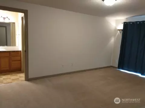 17 Willow Pointe Loop #17, Longview, WA 98632 photo 5