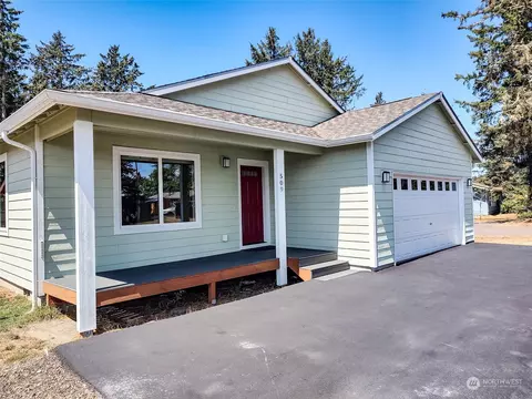 509 Mt Olympus Ave SE, Ocean Shores, WA 98569