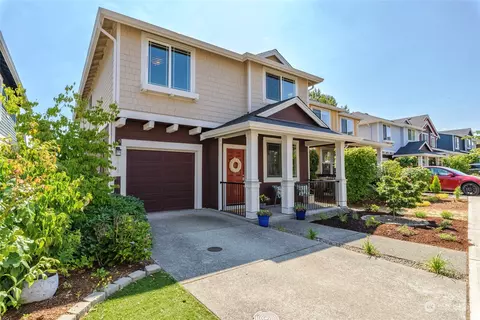 7010 30th Pl SW, Seattle, WA 98126